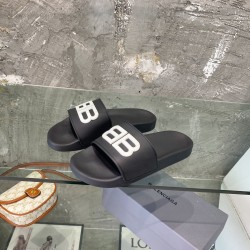 발렌시아가 2022 남여공용 슬리퍼 BL002 SH-R