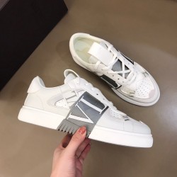 발렌티노 2022 남성용 스니커즈 VT056 SH-C