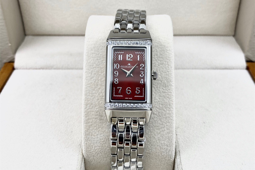 JAEGER-LECOULTRE 예거 르쿨트르 여성용 시계 WA713 TM