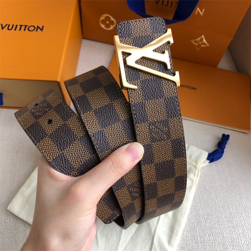 루이비통 2022 남성용 벨트 LV052 BT1