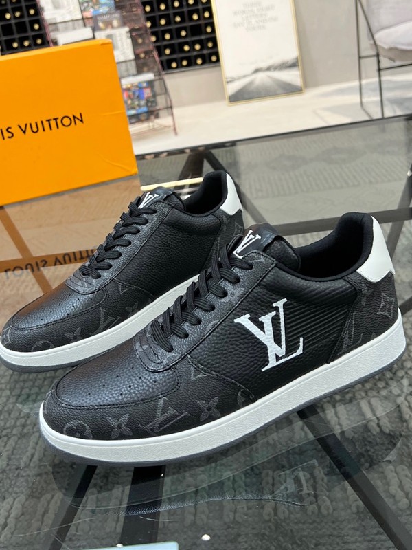루이비통 2022 남성용 스니커즈 LV216 SH-H