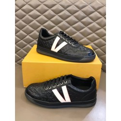루이비통 2022 남성용 스니커즈 LV219 SH-H