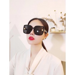 루이비통 2023 여성용 선글라스 LV008 SG1-A