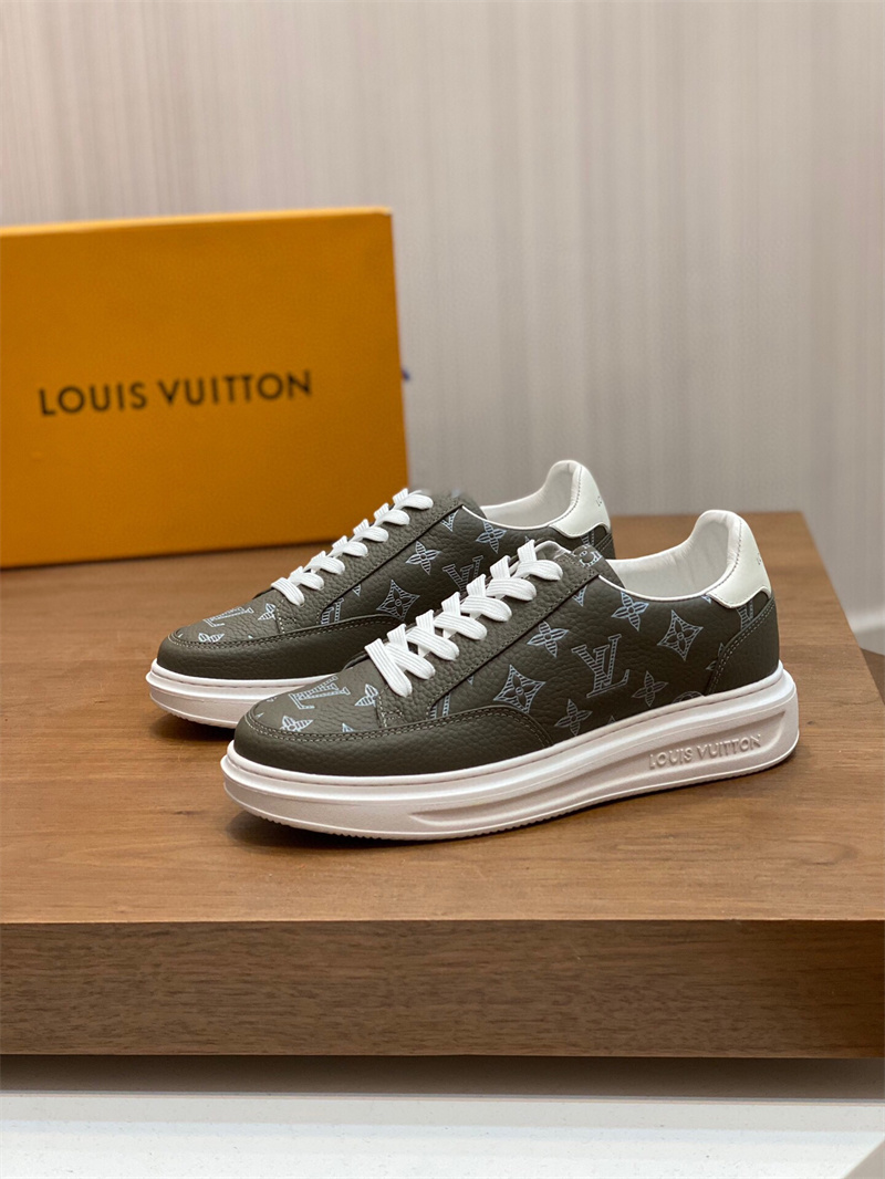 루이비통 2023 남성용 스니커즈 LV320 SH-E