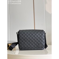 루이비통 디스트릭트 PM 다미에 인피니 N42711 GZ