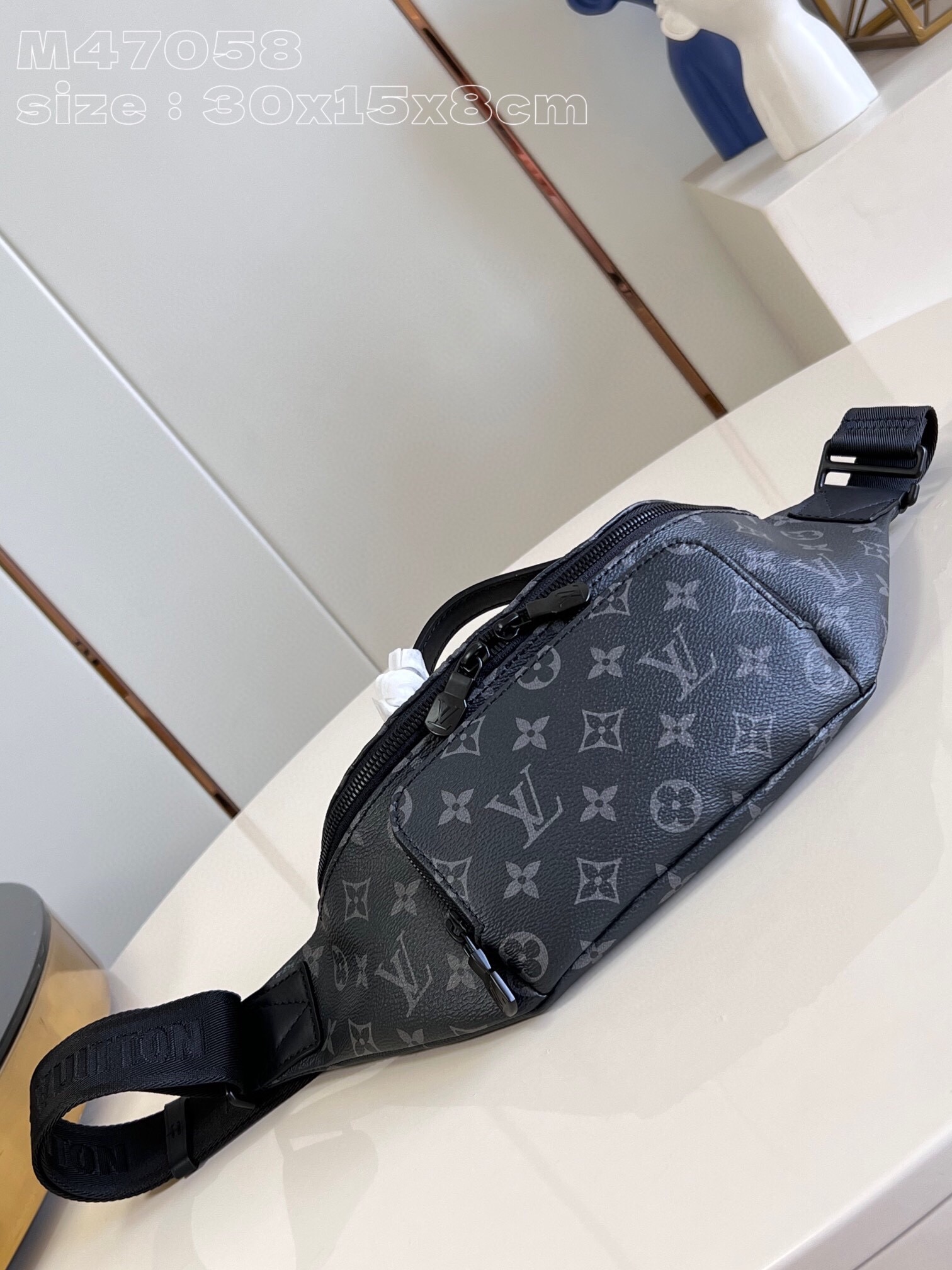 루이비통 남자 힙색 러시 범백 모노그램  M47058 GZ