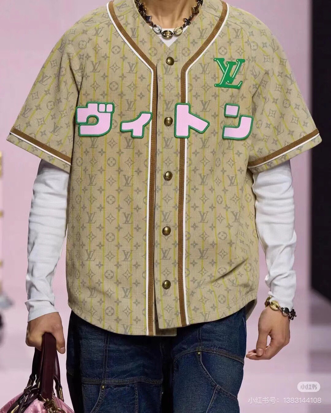 루이비통 2025 남성용 반팔티 LV1696 PD