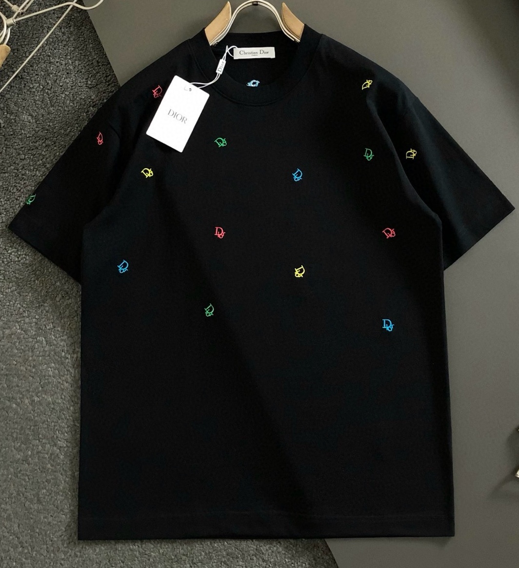 [홍콩명품.Christian Dior]크리스챤 디올 2025 남성용 반팔 CD852 YB  홍콩명품의류,구매대행,온라인명품