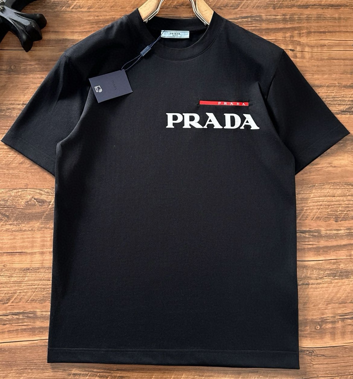 [홍콩명품.PRADA]프라다 2025 남성용 반팔 PD1303 YB  홍콩명품의류,구매대행,온라인명품