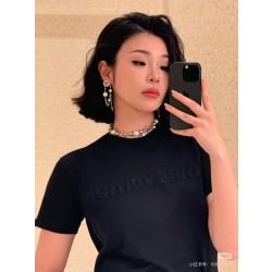 [홍콩명품.Louis Vuitton ] 루이비통 2025 여성용 니트반팔 WA5556 JS-A  2컬러 홍콩명품의류,구매대행,온라인명품