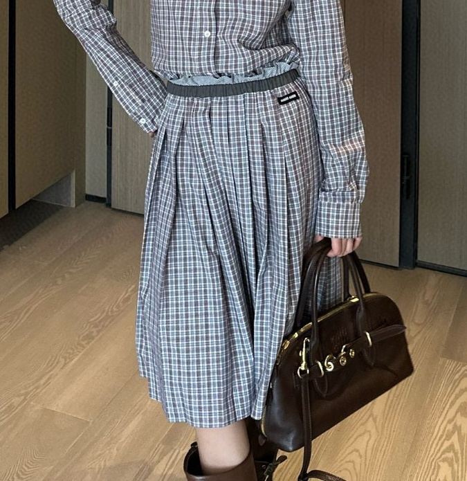 [홍콩명품.MIU MIU ] 미우미우 2025 여성용  스커트 WA5582 JS-A  홍콩명품의류,구매대행,온라인명품