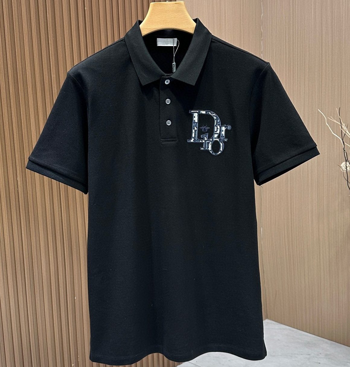 [홍콩명품.Christian Dior]크리스챤 디올 2025 남성용 폴로반팔 CD855 YB 홍콩명품의류,구매대행,온라인명품
