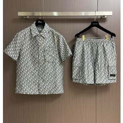 [홍콩명품.Christian Dior]크리스챤 디올 2025 남성용 반팔셔츠 세트 CD864 HD 홍콩명품의류,구매대행,온라인명품
