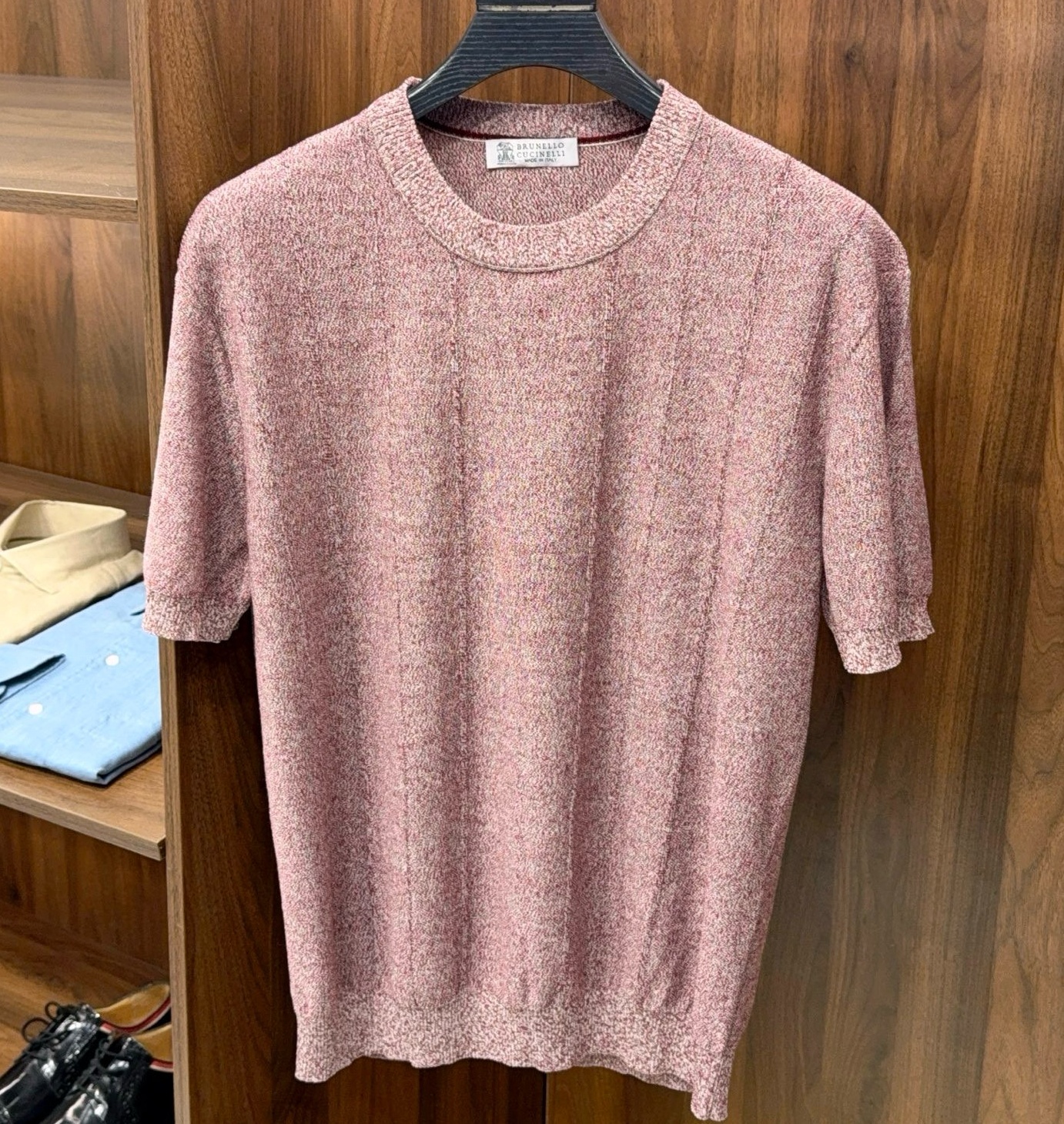 [홍콩명품.BRUNELLO CUCINELLI]브루넬로 쿠치넬리 2025 남성용 니트반팔  BL1176 YB 2컬러 홍콩명품의류,구매대행,온라인명품