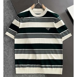 [홍콩명품.PRADA] 프라다 2025 남성용 반팔 PD1318 PD 2컬러 홍콩명품의류,구매대행,온라인명품