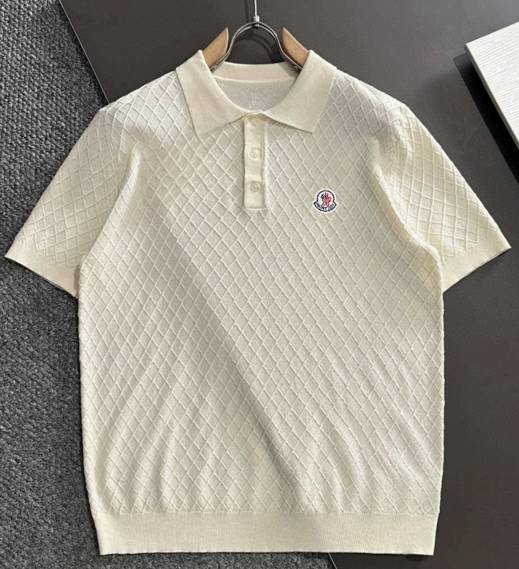 [홍콩명품.MONCLER] 몽클레어 2025 남성용 니트반팔티 MQ1291 PD 2컬러 홍콩명품의류,구매대행,온라인명품