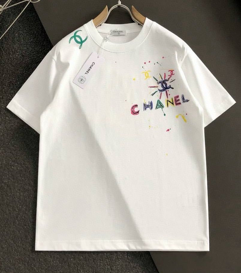 [홍콩명품.CHANEL]샤넬 2025 남성용 반팔티 CH014 YB  홍콩명품의류,구매대행,온라인명품