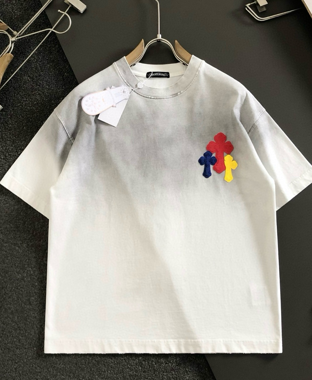 [홍콩명품.CHROME HEARTS] 크롬하츠 2025 남성용 반팔 GC294 YB 2컬러 홍콩명품의류,구매대행,온라인명품