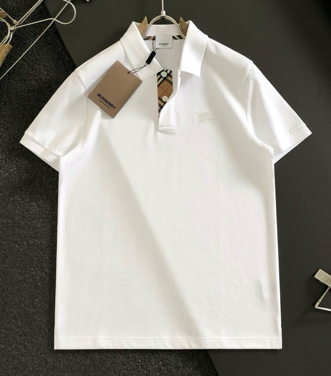 [홍콩명품.BURBERRY] 버버리 2025 남성용 반팔티 BU1265 YB  홍콩명품의류,구매대행,온라인명품
