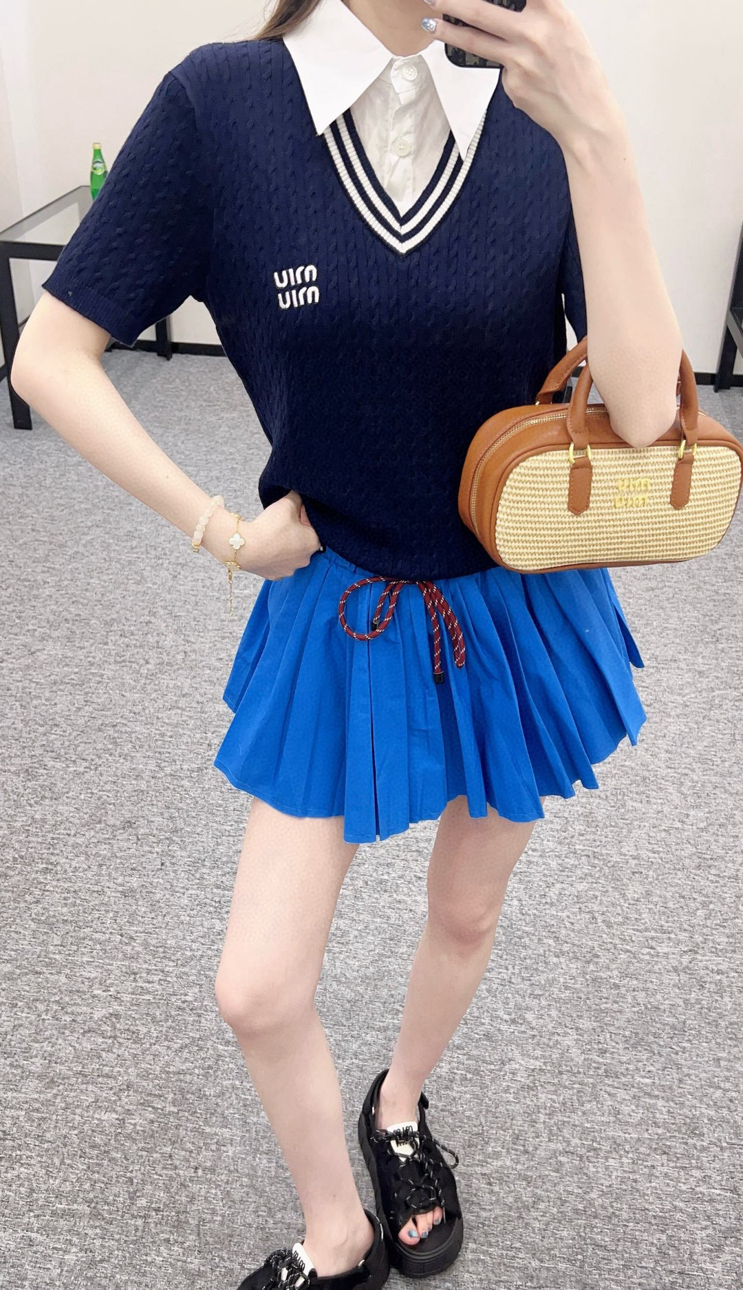 [홍콩명품.MIUMIU ]  미우미우 2025 여성용 반팔 WA5721 JS-A 홍콩명품의류,구매대행,온라인명품