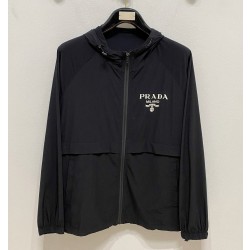 [홍콩명품.PRADA]프라다 2025 남성용 바람막이 자켓 PD1365 PD 홍콩명품의류,구매대행,온라인명품