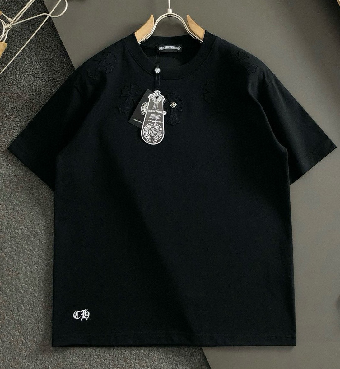 [홍콩명품.CHROME HEARTS] 크롬하츠 2025 남성용 반팔 GC319 YB  홍콩명품의류,구매대행,온라인명품