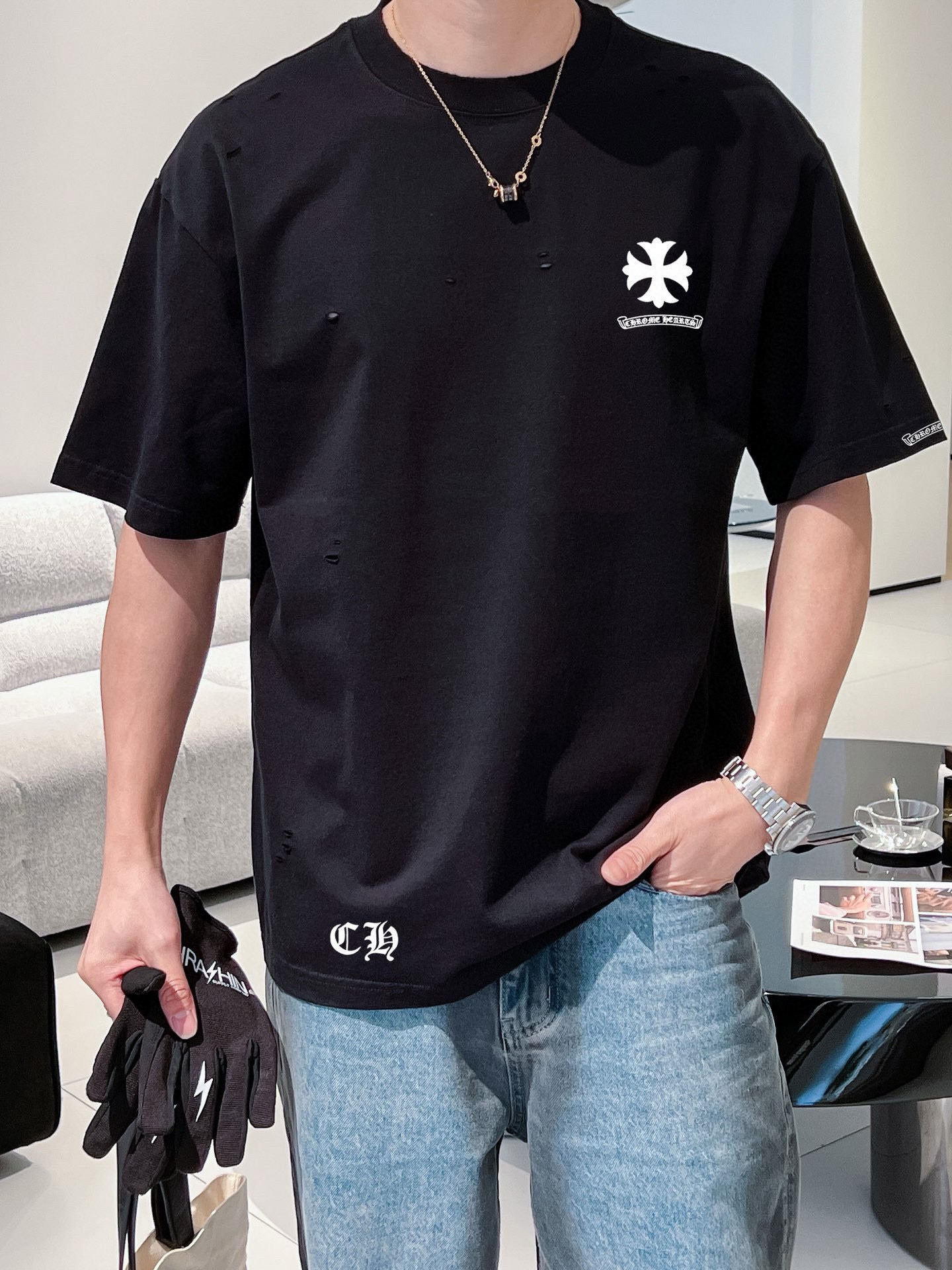 [홍콩명품.CHROME HEARTS] 크롬하츠 2025 남성용 반팔 GC324 PD  홍콩명품의류,구매대행,온라인명품