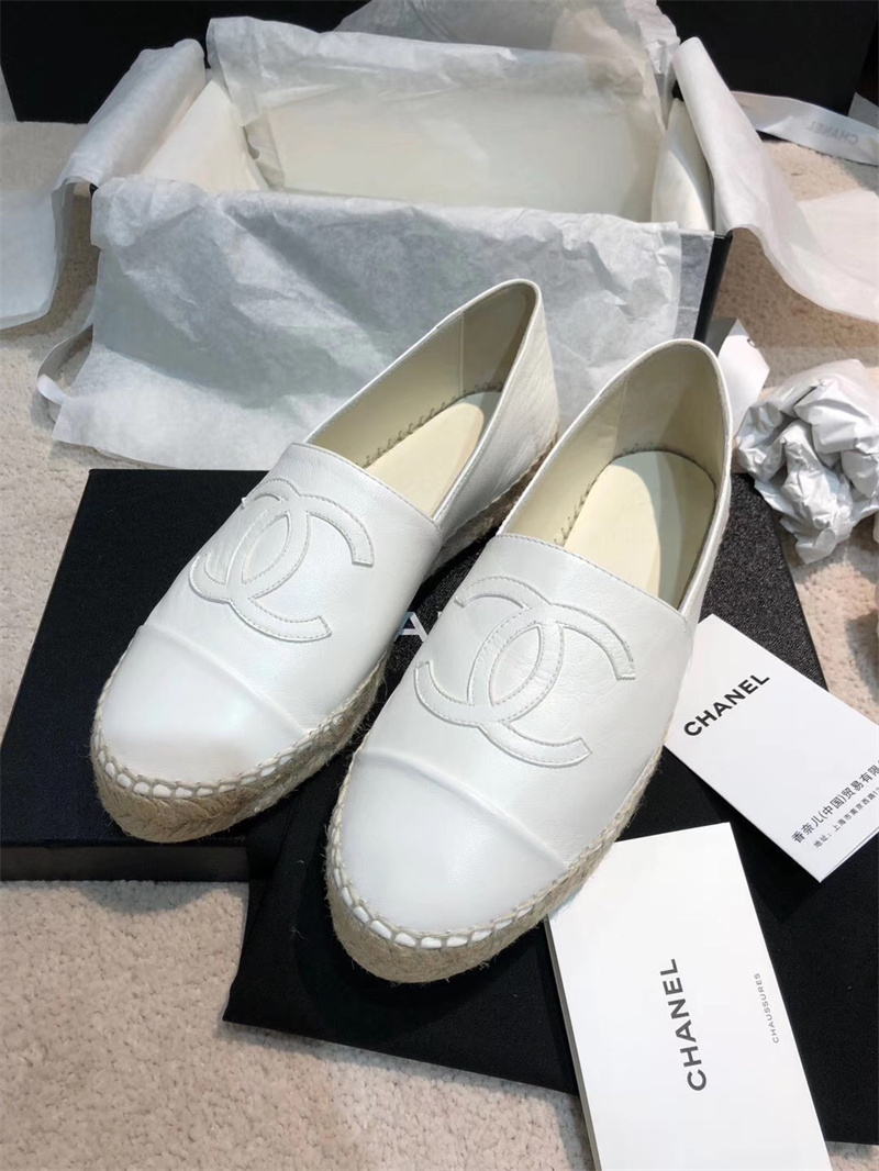 샤넬 2022 여성용 슬립온 WA1310 CN