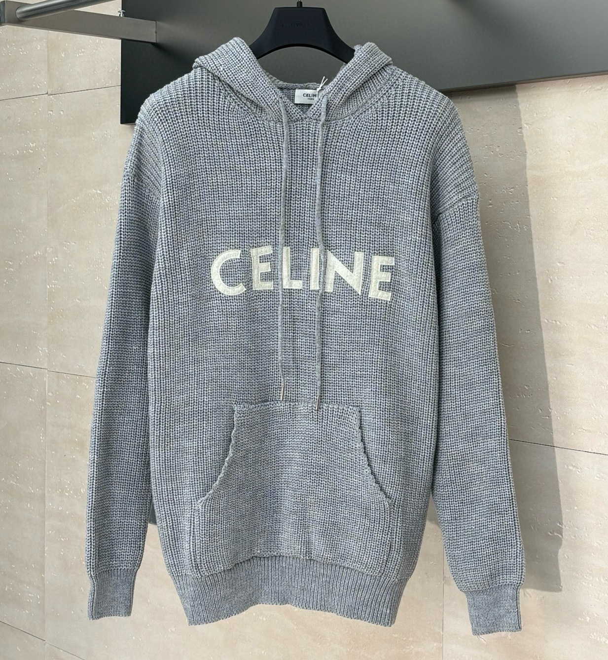 [홍콩명품.CELINE] 셀린느 2025 남성용 울혼방 풀오버 CN092 YB 홍콩명품의류,구매대행,온라인명품