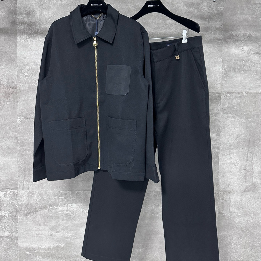 [홍콩명품.LOUIS VUITTON] 루이비통 2025 남성용 자켓세트 LV2008 ZW 홍콩명품의류,구매대행,온라인명품