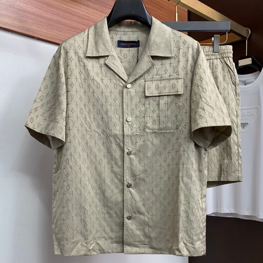 [홍콩명품.LOUIS VUITTON] 루이비통 2026 남성용 반팔셔츠세트 LV2940 PD 홍콩명품의류,구매대행,온라인명품