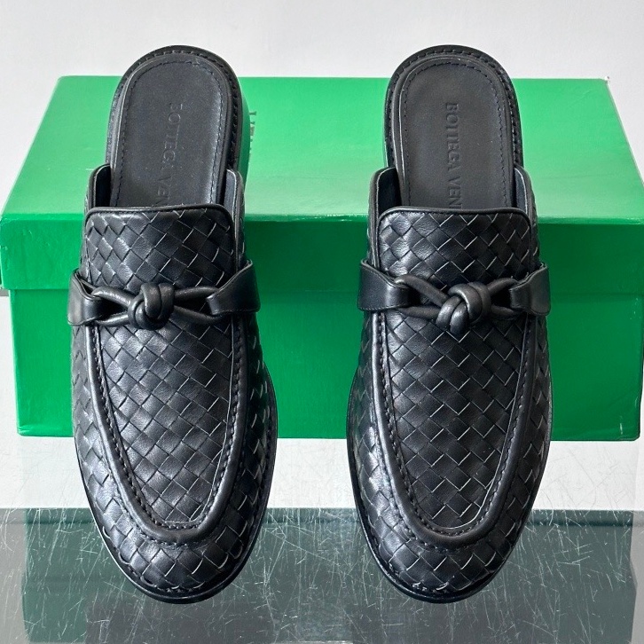 [홍콩명품.BOTTEGA VENETA] 보테가베네타 2026 남성용 뮬 슬리퍼 BV066 SH-E 홍콩명품의류,구매대행,온라인명품