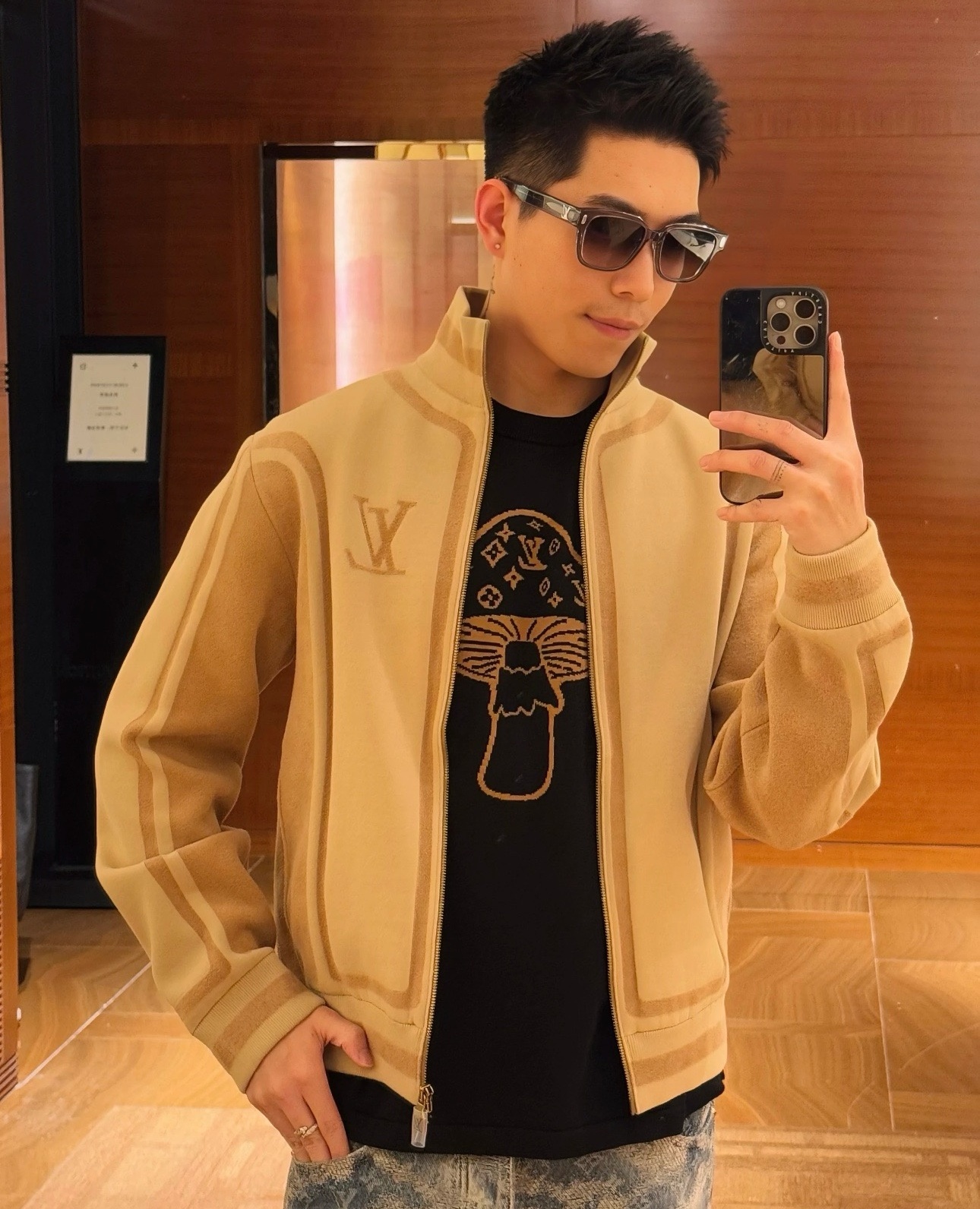 [홍콩명품.LOUIS VUITTON] 루이비통 2026 남성용 니트 가디건 LV3480 PD 홍콩명품의류,구매대행,온라인명품