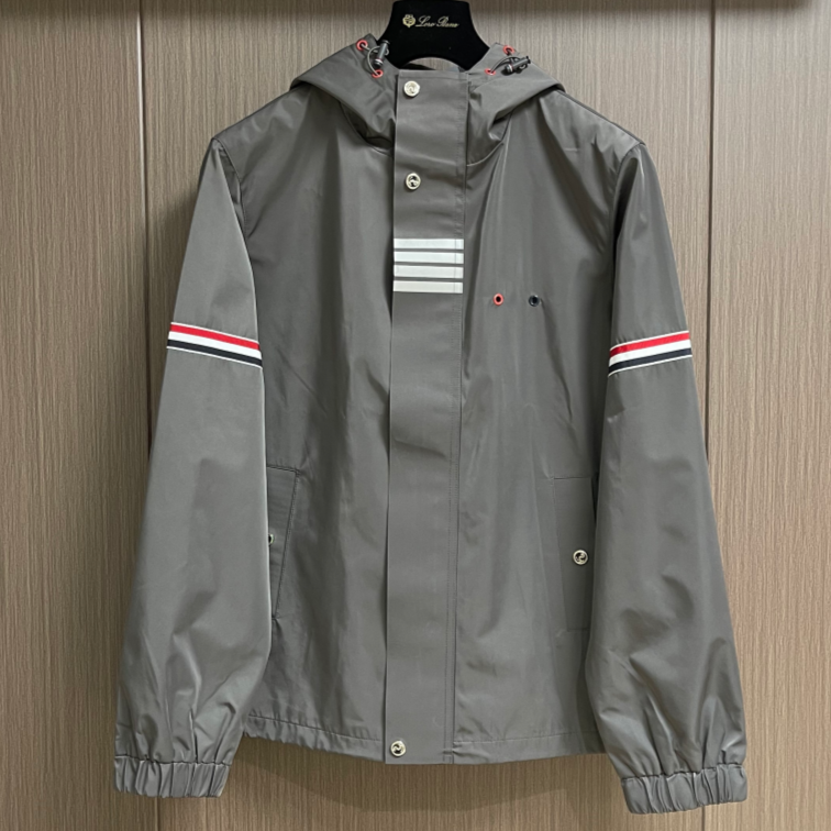 [홍콩명품.THOM BROWNE ] 톰 브라운 2026 남성용 자켓 TB1490 PD 홍콩명품의류,구매대행,온라인명품